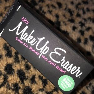 Mini Makeup Eraser
